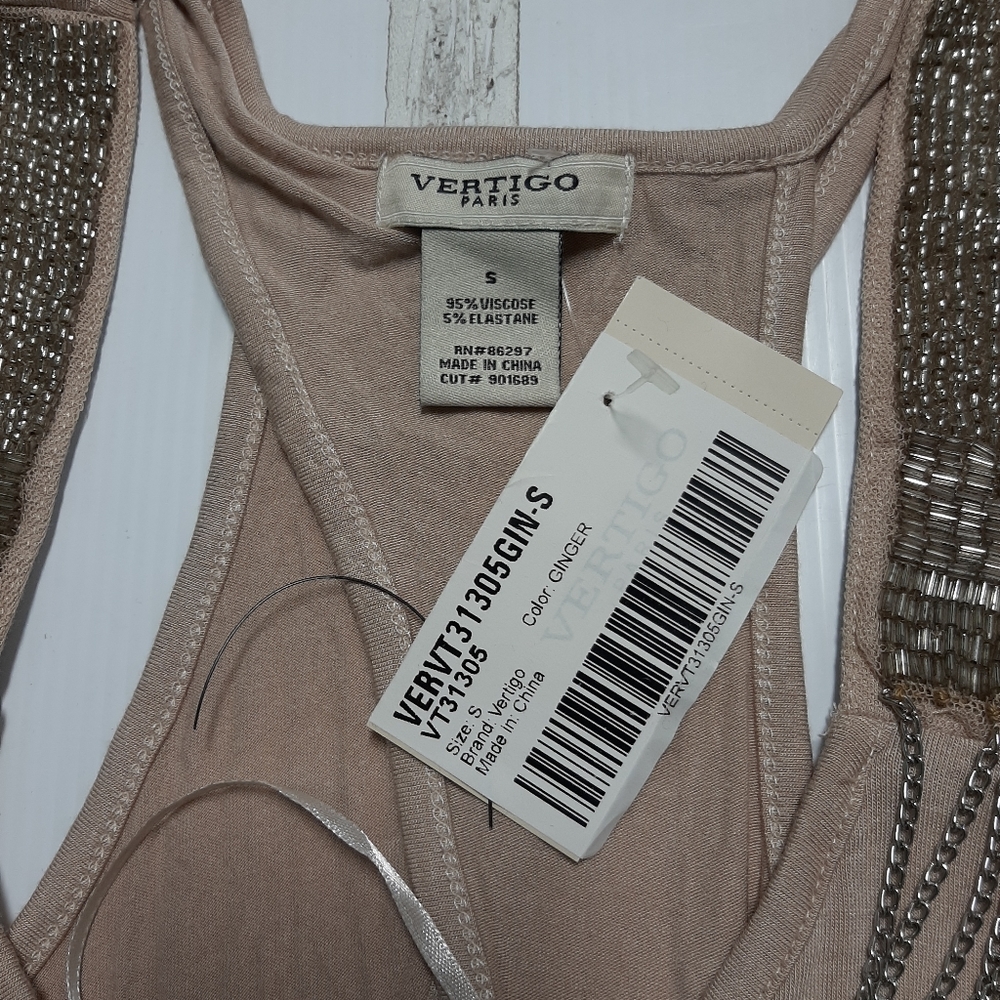 Ladies clothes - Picture 7 of 8